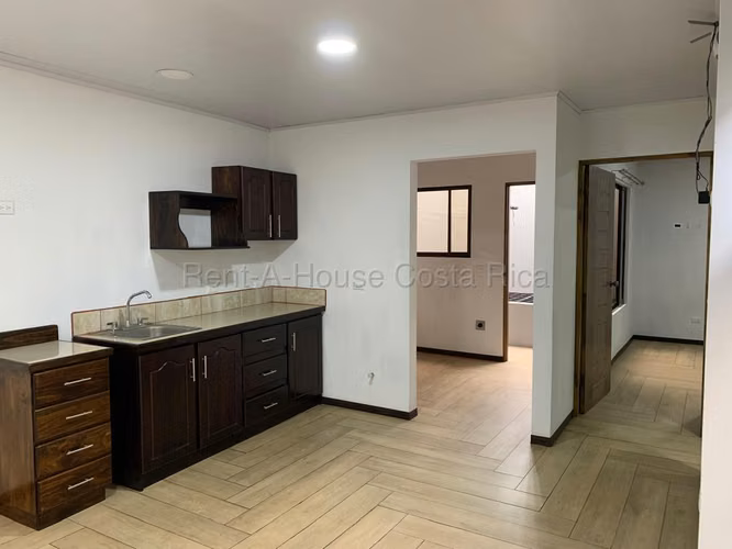 Alquiler de Acogedor Apartamento en Tibás. - Imagen 11