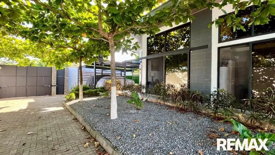 Hermosa Casa en Venta San Mateo  - Imagen 12