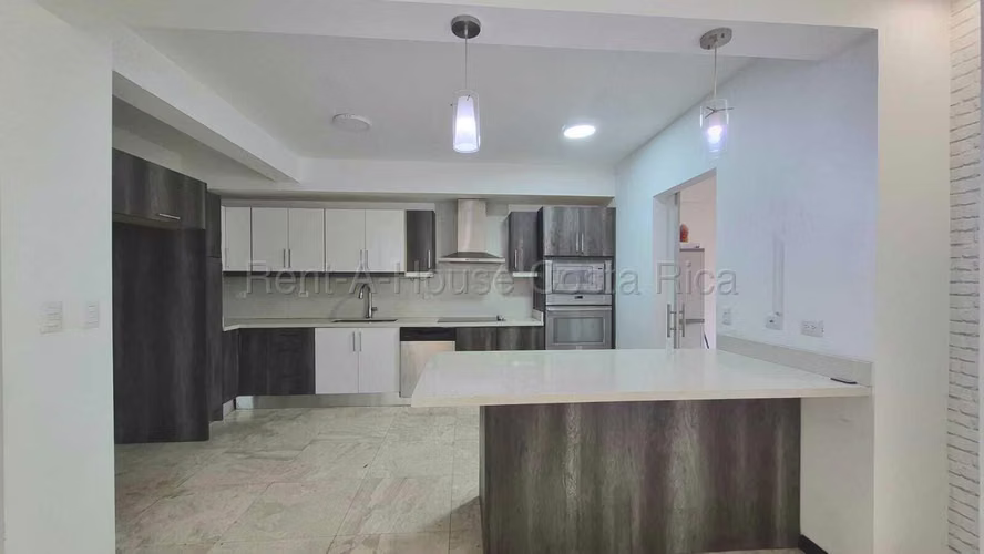Venta de Casa en Piedades de Santa Ana.  - Imagen 10