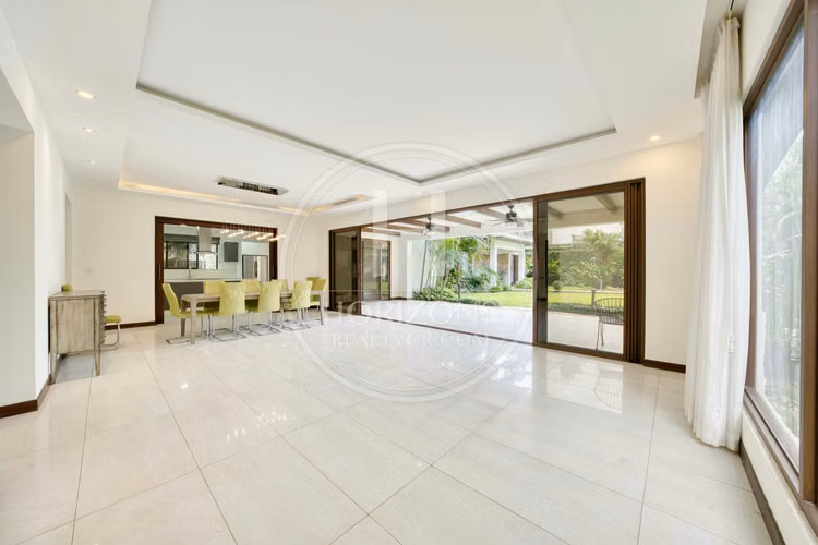 Se Vende Casa en Condominio NYA en Lindora Santa Ana 5 Habitaciones y Jardín noj1218or - Imagen 4
