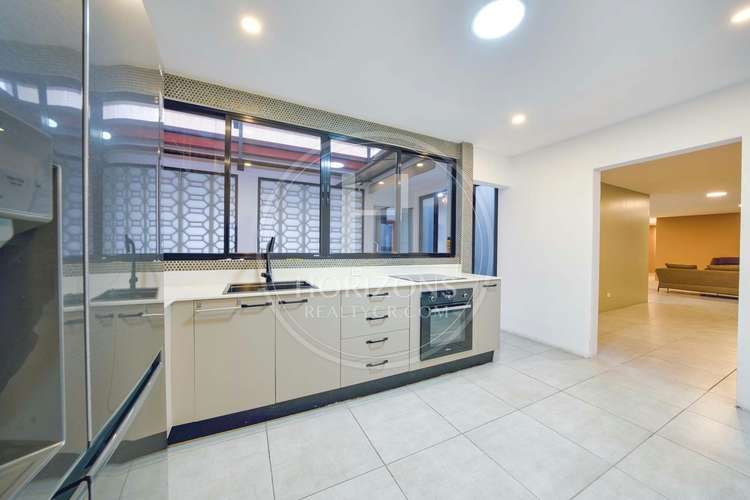 Casa de Una Planta en Los Yoses con Modernos Acabados 4 Habitaciones y jardín noj1226jb - Imagen 11