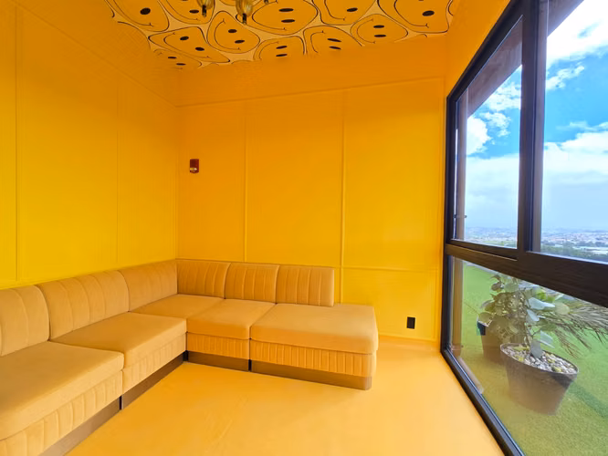 SE ALQUILA PENTHOUSE EN SKY SABANA NORTE