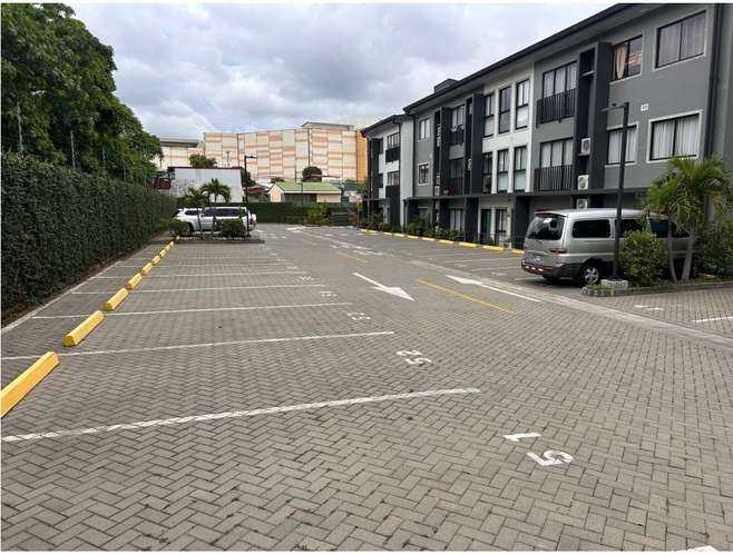 Elegante Apartamento Moderno de 3 Habitaciones con Amenidades en Alajuela - Imagen 18