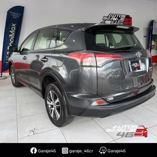 TOYOTA RAV4 2019