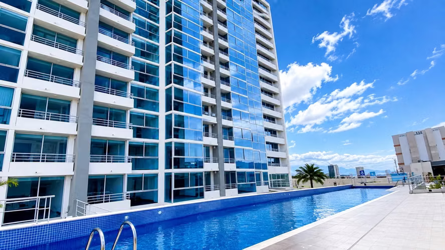 Apartamento en Los Yoses con Vistas y excelente ubicacion - Imagen 2