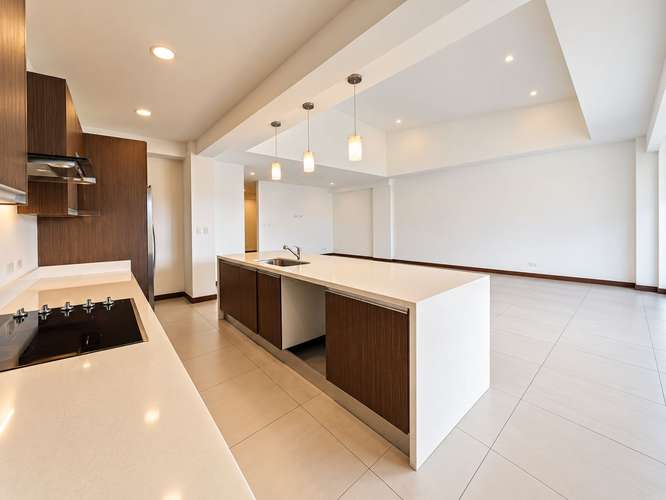 VENTA DE PENTHOUSE EN SAN RAFAEL DE ESCAZÚ  - Imagen 4