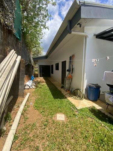 Vendo casa en San Pedro de Poas, de un piso, reciente construcción, con amplias zonas verdes - Imagen 18