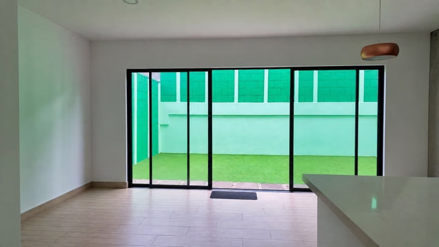 Casa Moderna de 2 habitaciones con Jardin y Linea Blanca en Alquiler - Imagen 7