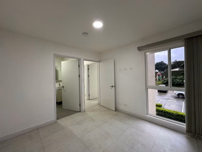 Apartamento 3 Habitaciones con Línea Blanca en Condo Monte Alto Granadilla - Imagen 19