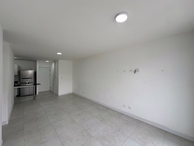 Apartamento 3 Habitaciones con Línea Blanca en Condo Monte Alto Granadilla - Imagen 3