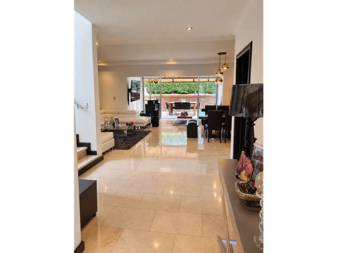 ALQUILER DE CASA EN PUERTA DE HIERRO, SANTA ANA* - Imagen 9