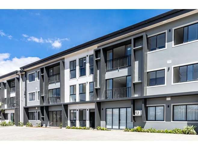 Elegante Apartamento Moderno de 3 Habitaciones con Amenidades en Alajuela - Imagen 3