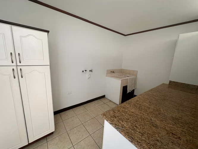 Alquiler de Casa en condominio privado en LINDORA, Pozos, Santa Ana - Imagen 16