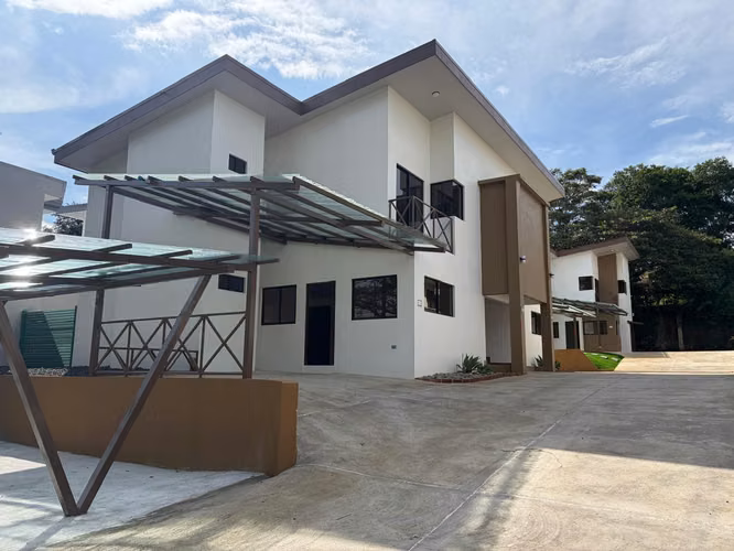 APARTAMENTOS NUEVOS PARA ESTRENAR, PLANTA ALTA Y PLANTA BAJA 