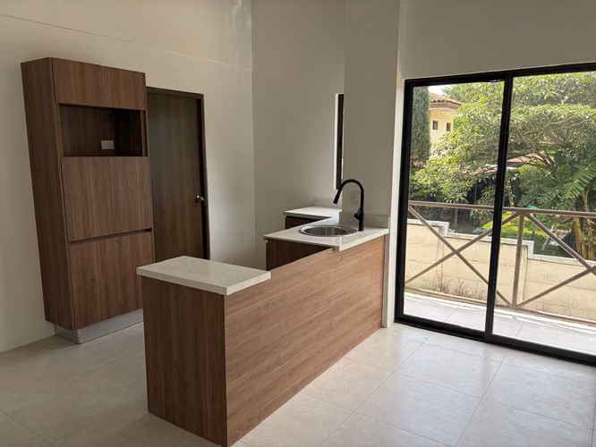 APARTAMENTOS NUEVOS PARA ESTRENAR, PLANTA ALTA Y PLANTA BAJA 