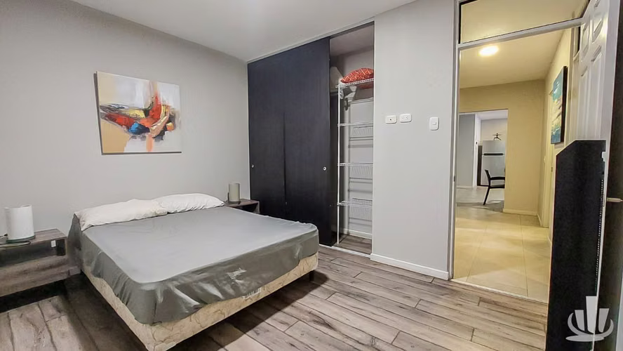 Apartamento amoblado en alquiler Escazú, Los Anonos