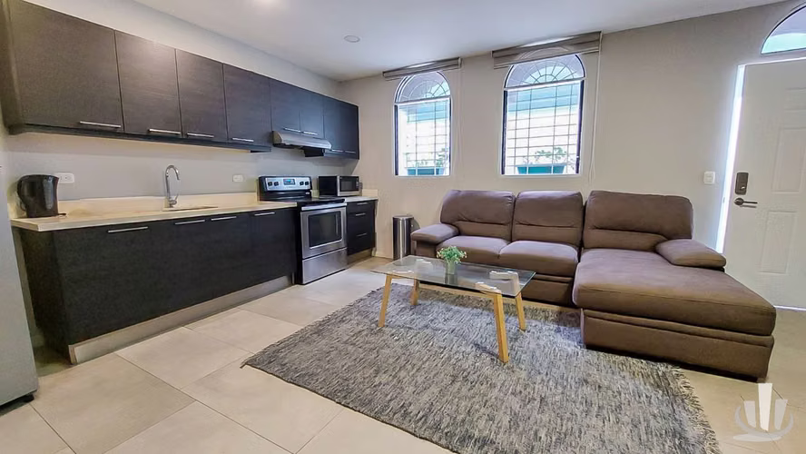 Apartamento amoblado en alquiler Escazú, Los Anonos
