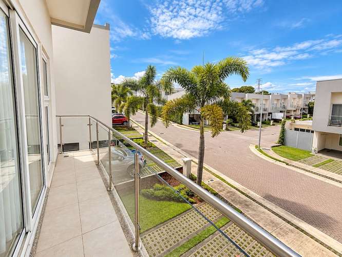CASA EN ALQUILER EN CONDOMINIO 3-10 EN GUACHIPELIN DE ESCAZU - Imagen 16