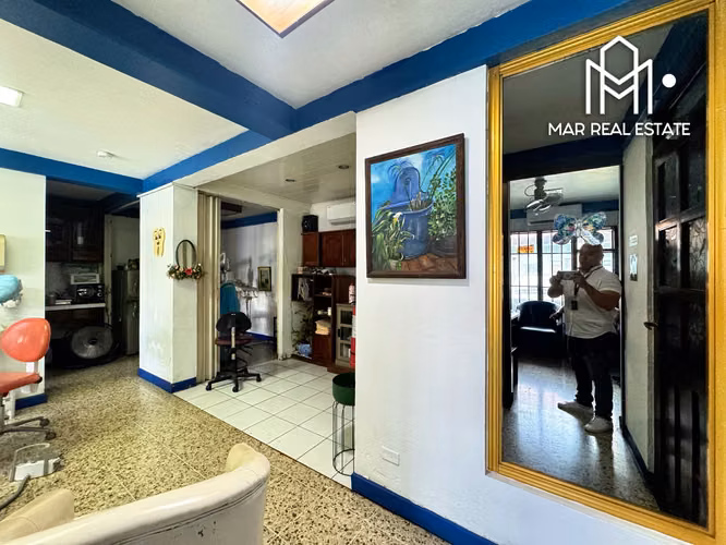 Venta Local Comercial Dos Pisos Avenida Central Puntarenas - Imagen 5