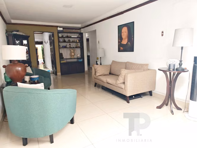 ¡SE VENDE PROPIEDAD CON USO DE SUELO MIXTO ALAJUELA CENTRO A METROS DEL HOSPITAL! ZSP16 - Imagen 3