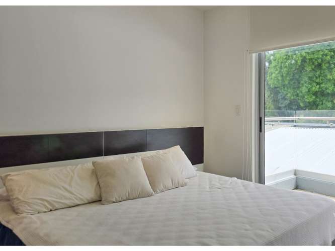 Apartamento en venta en Escazú para inversión - Imagen 12