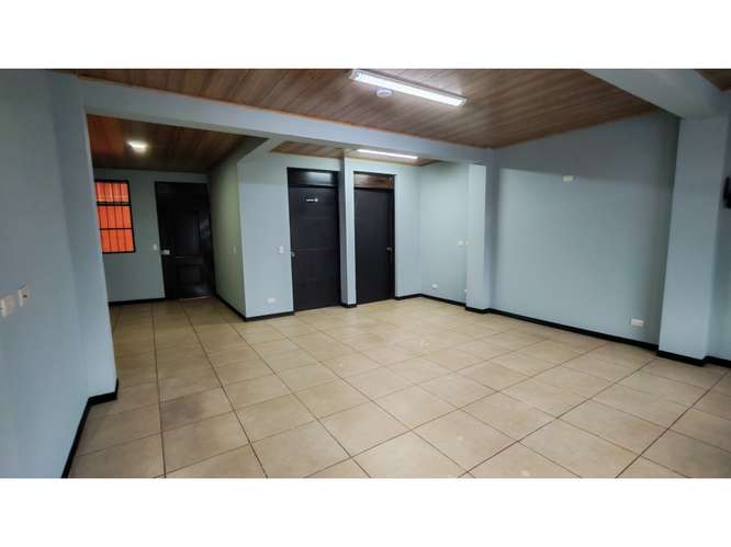 Local en Alquiler en Guadalupe de Goicoechea,Exp.Comercial,Piso 1.