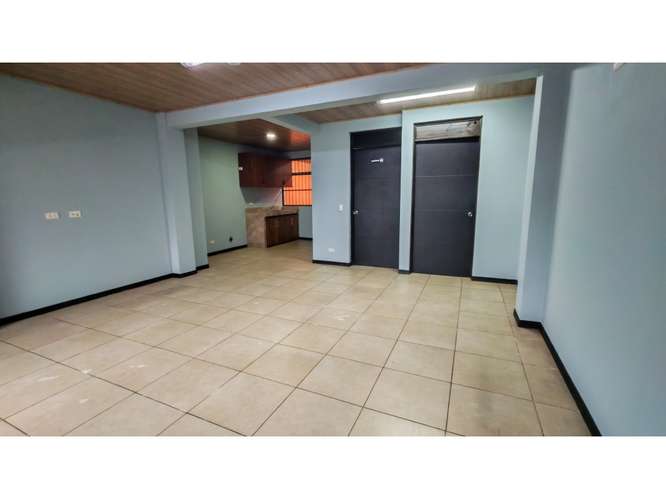 Local en Alquiler en Guadalupe de Goicoechea,Exp.Comercial,Piso 1.