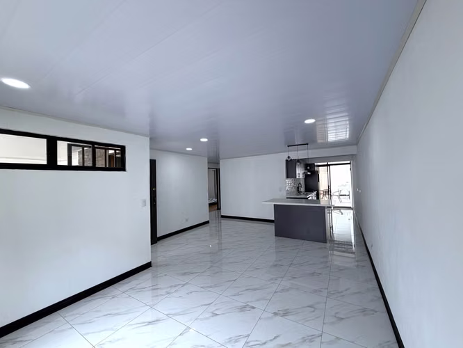 ALQUILER CASA DE UN NIVEL RENOVADA EN SABANILLA DE MONTES DE OCA CERCA DEL COLEGIO METODISTA  - Imagen 9