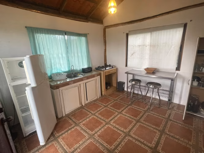 Casita de Campo 1 Hab, 1 Baño, y Cocina Seperada - Imagen 10