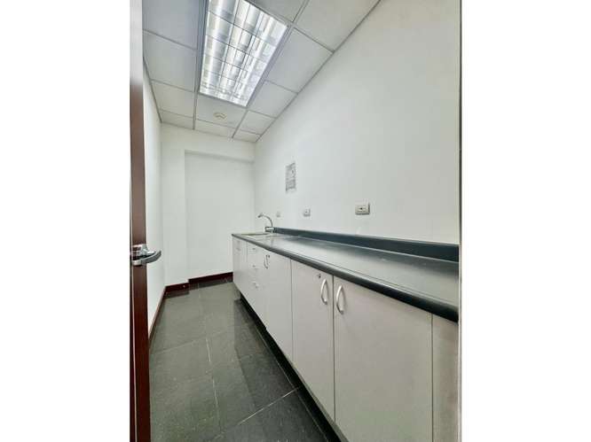 Edificio en alquiler La Sabana, piso 3 - Imagen 19