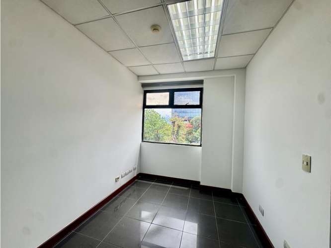 Edificio en alquiler La Sabana, piso 3 - Imagen 11