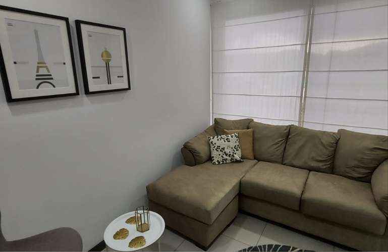 Penthouse moderno de 3 habitaciones en Nova Lofts, frente al centro de Santa Ana
