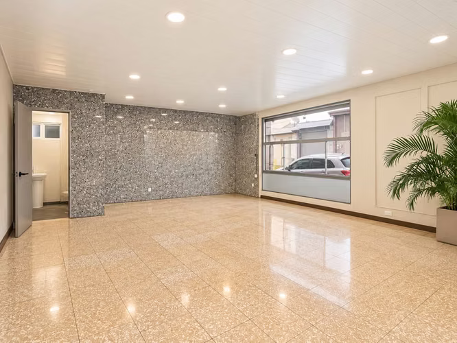 Alquiler Local Comercial esquinero, Moravia Centro San José - Imagen 5