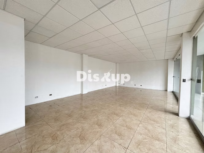 Alquiler de locales de 60 m2 en plaza comercial. Calle Vieja a Tres Ríos, La Unió - Imagen 4