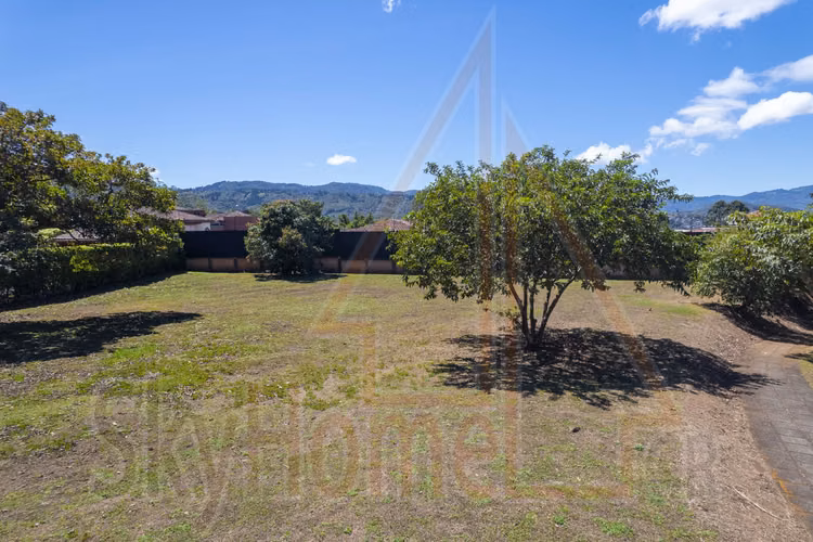 7000 / Lote / 1260 MTS / venta / Curridabat / Esquinero / Plano / Vista - Imagen 9