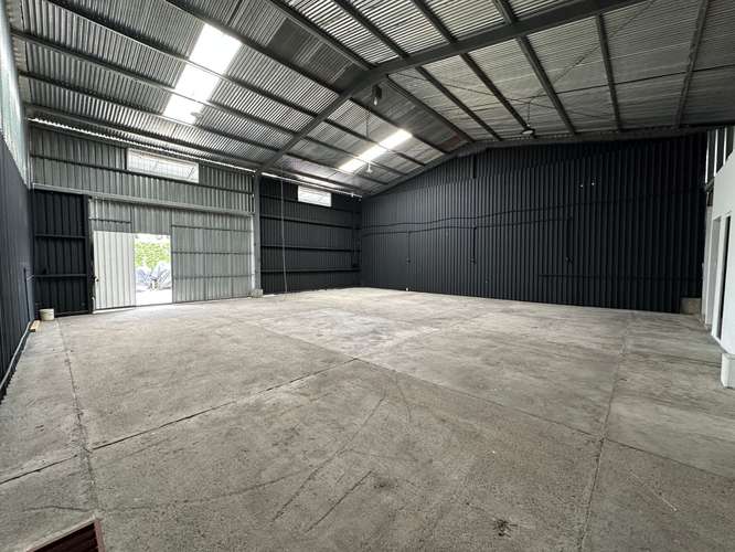 Bodega de 200m2 en Santa Ana - Imagen 11