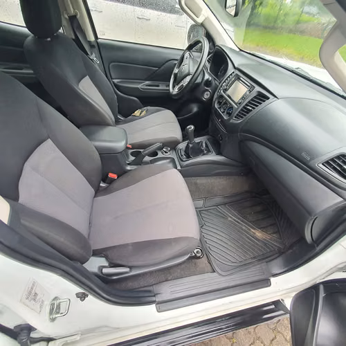 MITSUBISHI L200 2022 - Imagen 5