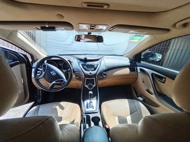 Elantra Límited 2012
