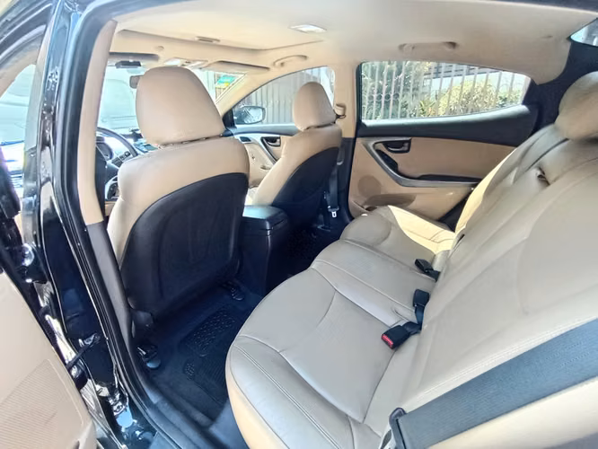 Elantra Límited 2012