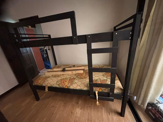 Sale of wooden cabine