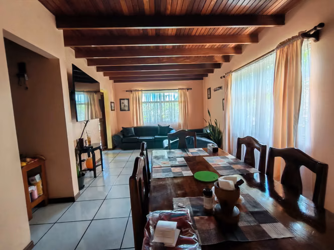 VENTA DE CASA CON APARTAMENTO INDEPENDIENTE EN SAN ANTONIO DE ESCAZÚ - Imagen 15