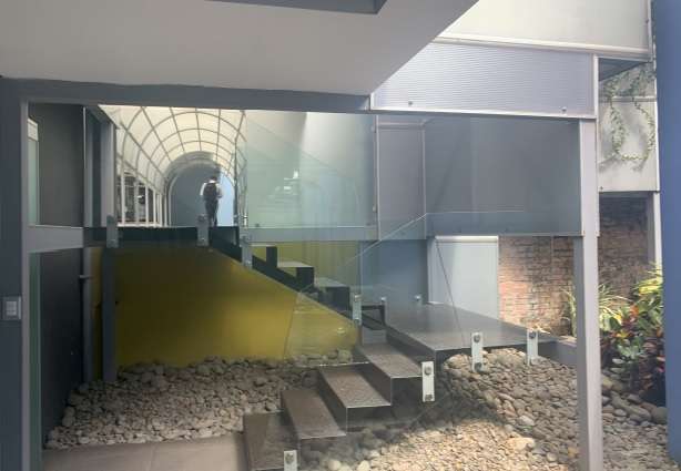 Venta de Edificio de oficinas remodelado en Los Yoses Sur, San José, 4480 - Imagen 6