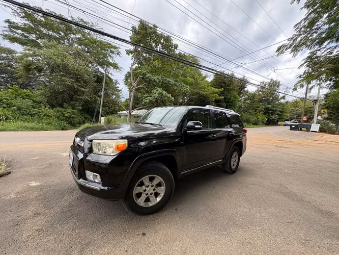 Toyota 4Runner SR5 2011 4x4 V6 Automatic