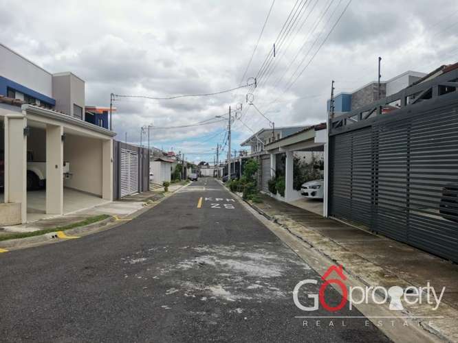 Venta de lote 100% plano en Tres Ríos, Cartago, 4635 - Imagen 8