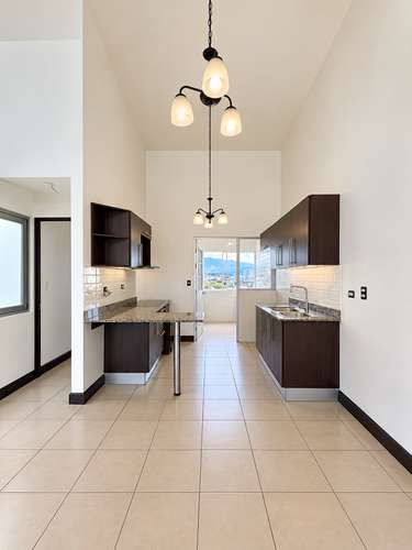 ALQUILER DE APARTAMENTO EN SAN SEBASTIÁN – EN CONDOMINIO PRIVADO