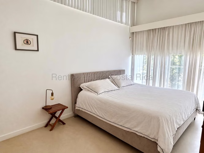 Venta de casa con piscina privada en Santa Ana, Piedades  - Imagen 16