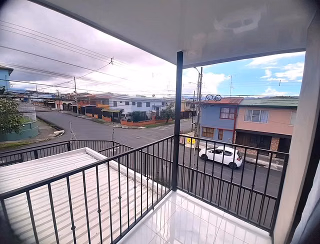 Venta de Casa Nueva en Tibás, San José.  6158 - Imagen 4