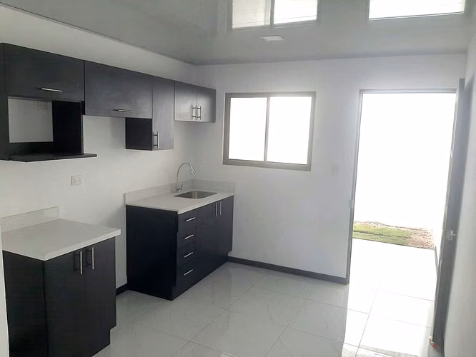 Venta de Casa Nueva en Tibás, San José.  6158 - Imagen 12
