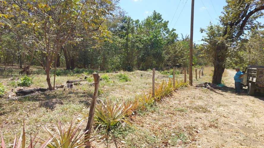 Venta de lote plano en Playa Potrero, Guanacaste, 5385