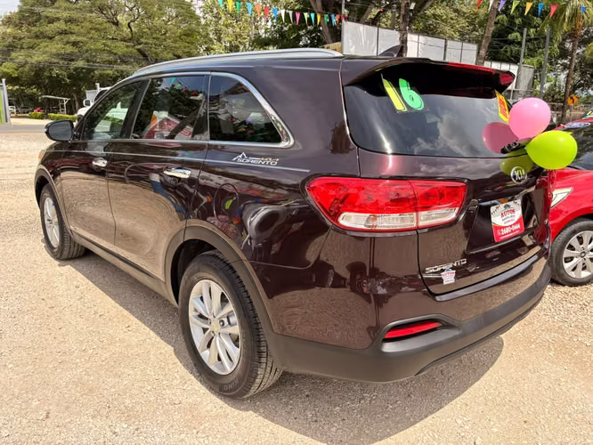 KIA SORENTO LX-2016-AUTO-SHIFT TRONIC-7 PSJ-4X4-7.975.000 - Imagen 3